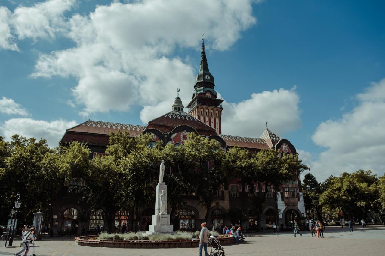 Opera 1 Apartment Subotica Ngoại thất bức ảnh
